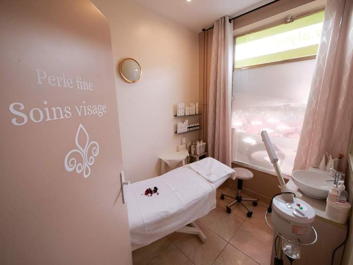 Espace soin visage équipé Athis-Mons